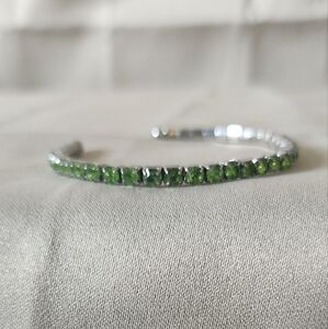 Green tennis  bracelet